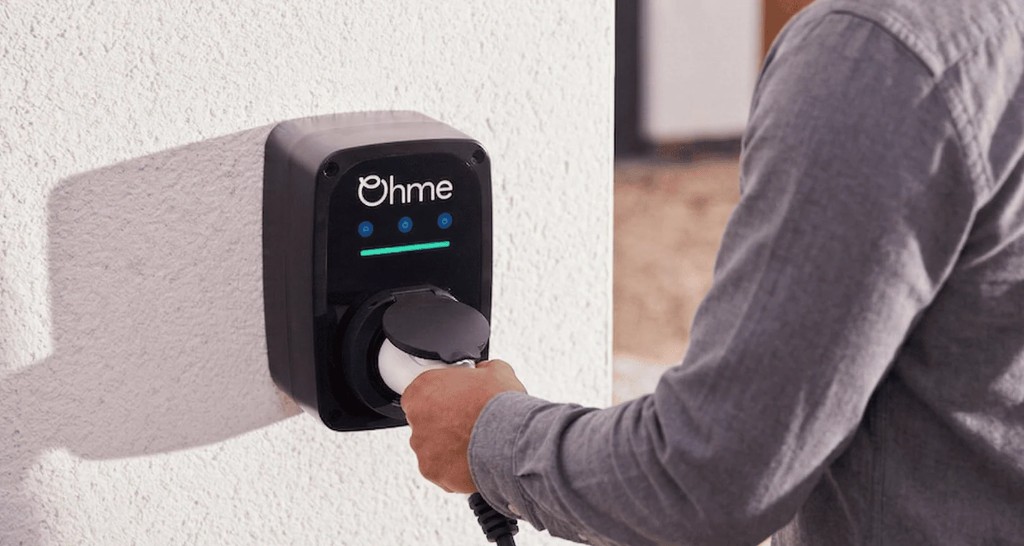 Ohme ePod EV charger, view 2